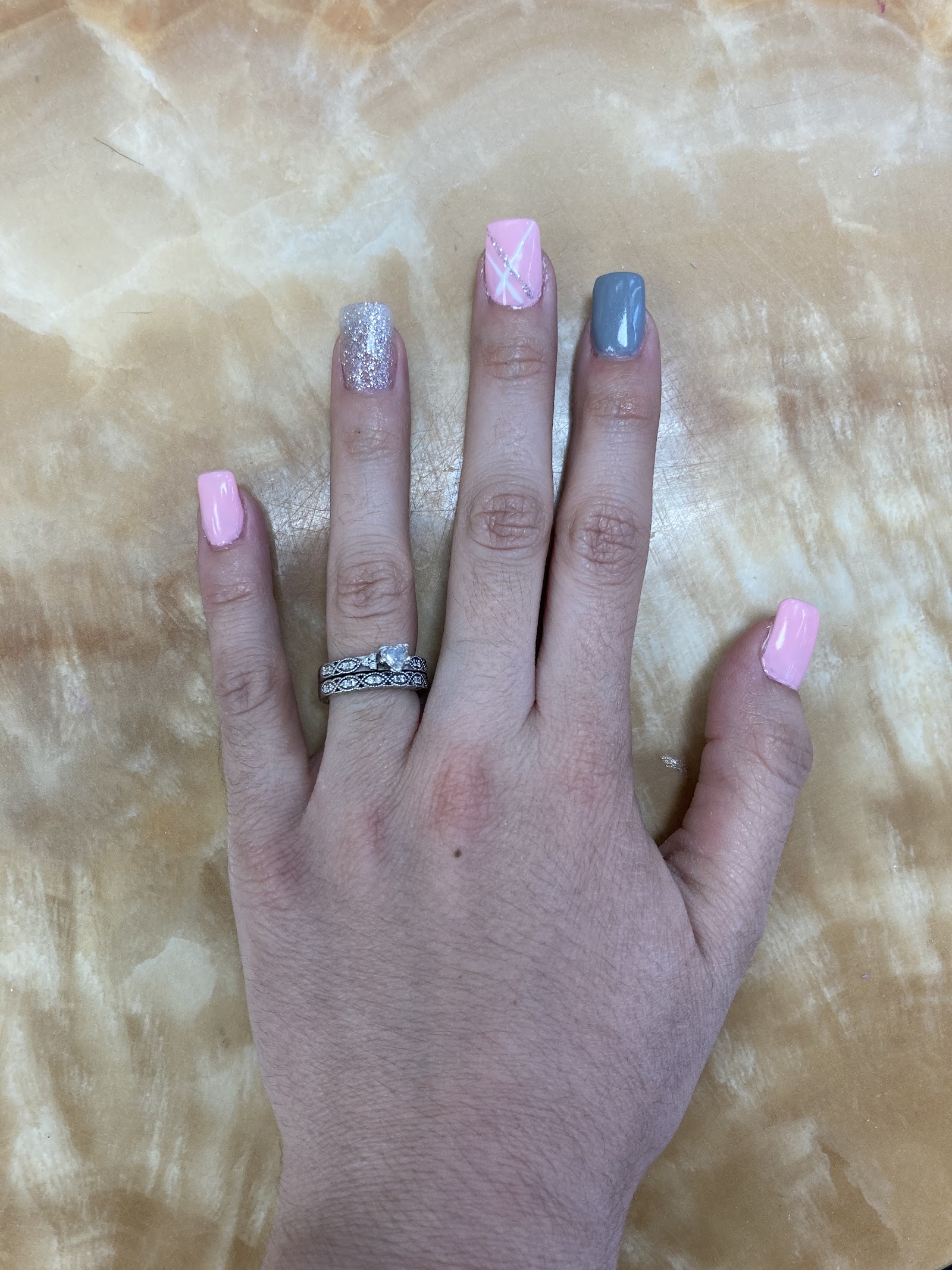 Regal Nails, Salon & Spa logo